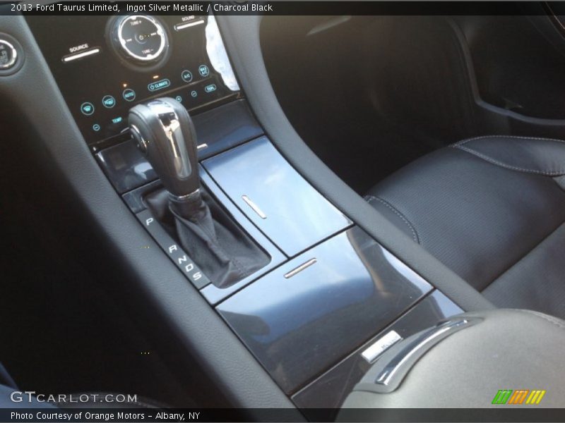 Ingot Silver Metallic / Charcoal Black 2013 Ford Taurus Limited