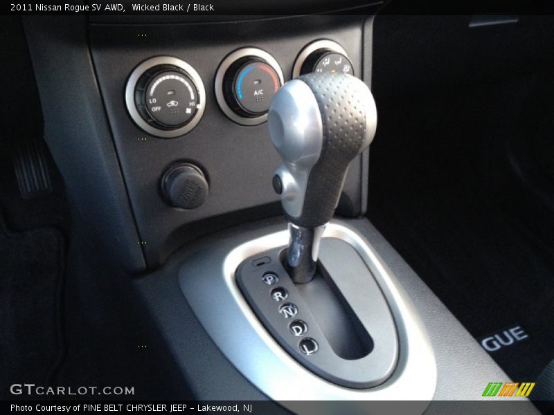 Wicked Black / Black 2011 Nissan Rogue SV AWD