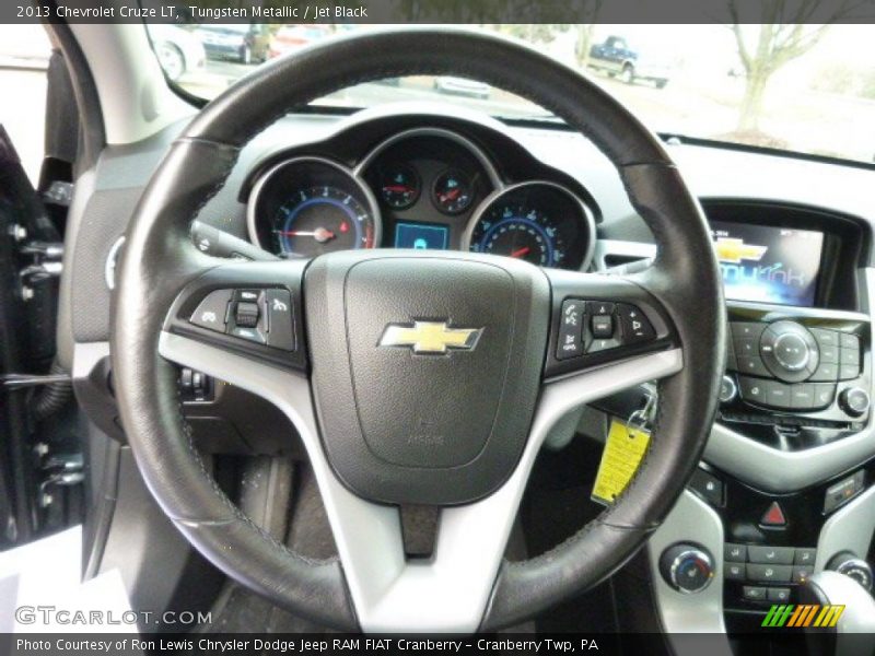 Tungsten Metallic / Jet Black 2013 Chevrolet Cruze LT