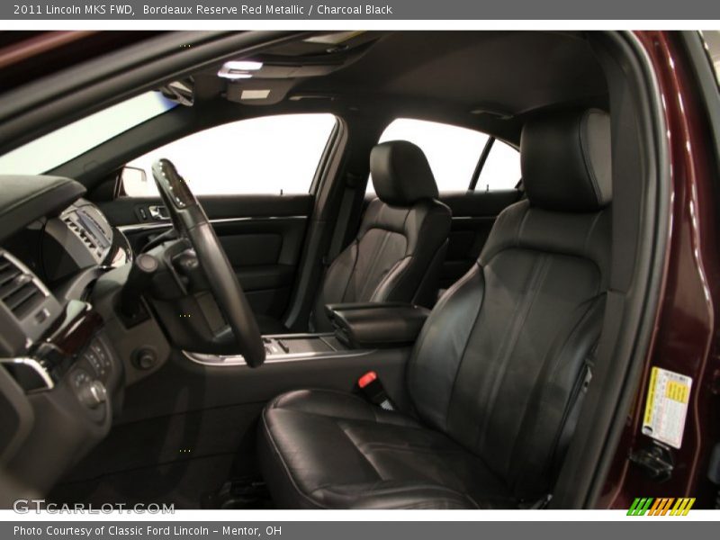 Bordeaux Reserve Red Metallic / Charcoal Black 2011 Lincoln MKS FWD