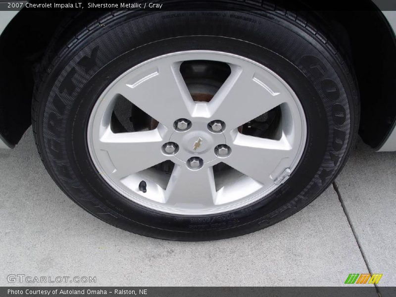 Silverstone Metallic / Gray 2007 Chevrolet Impala LT