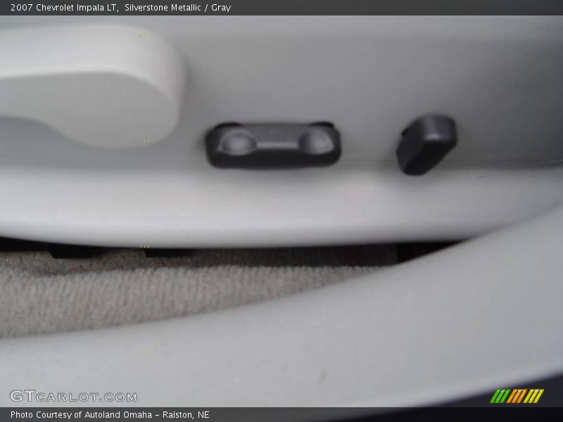 Silverstone Metallic / Gray 2007 Chevrolet Impala LT