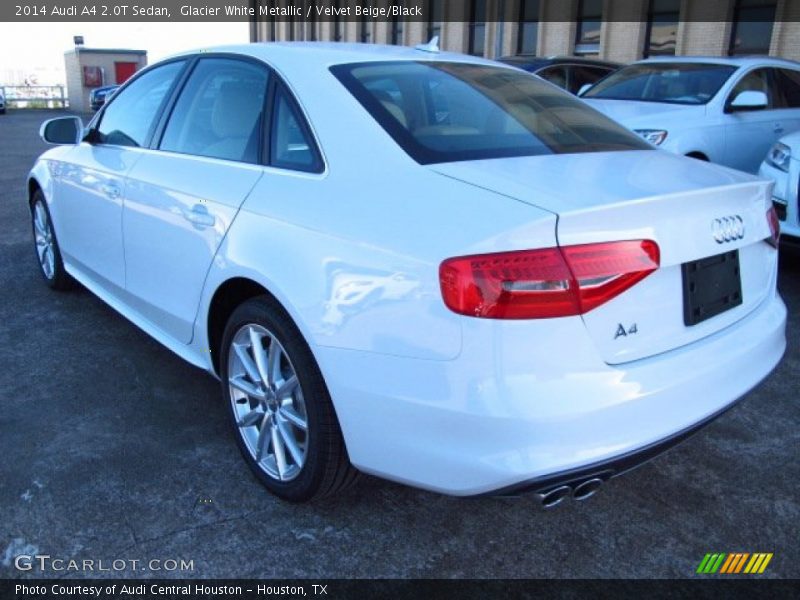 Glacier White Metallic / Velvet Beige/Black 2014 Audi A4 2.0T Sedan