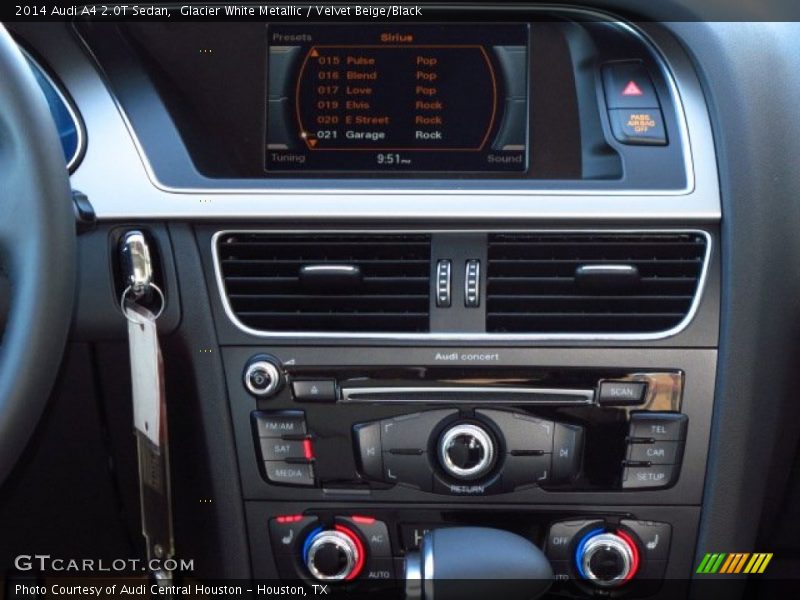 Glacier White Metallic / Velvet Beige/Black 2014 Audi A4 2.0T Sedan