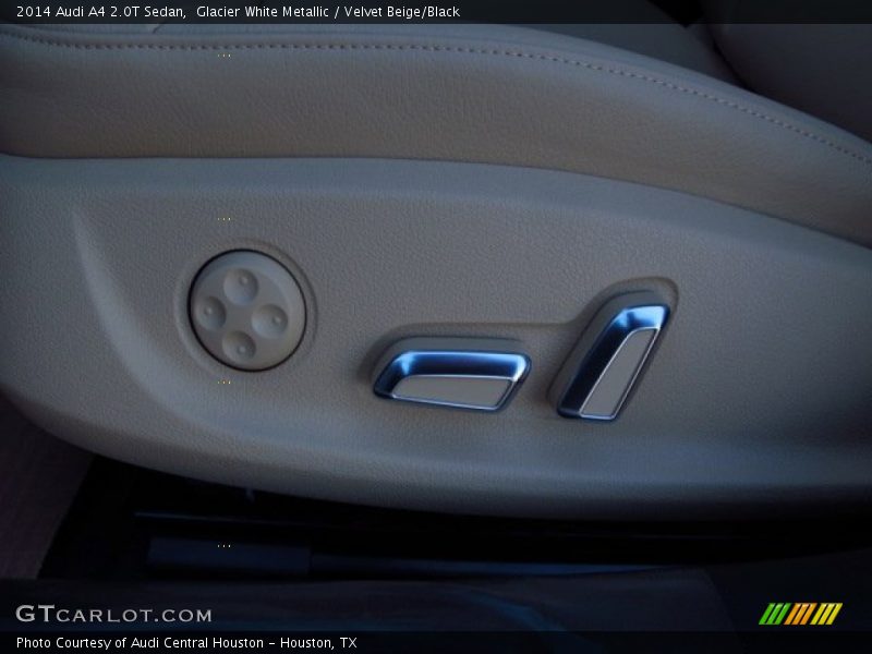 Glacier White Metallic / Velvet Beige/Black 2014 Audi A4 2.0T Sedan