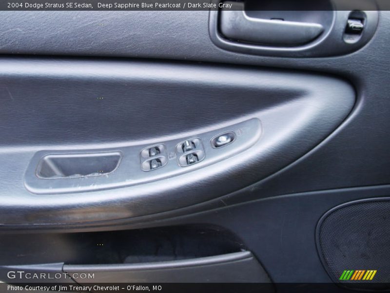 Deep Sapphire Blue Pearlcoat / Dark Slate Gray 2004 Dodge Stratus SE Sedan