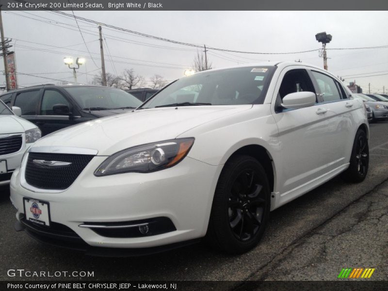 Bright White / Black 2014 Chrysler 200 Limited Sedan