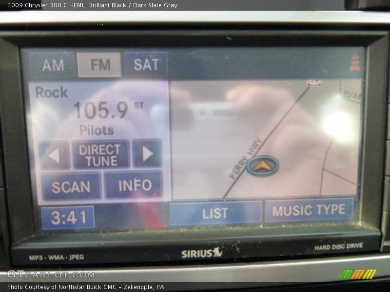 Brilliant Black / Dark Slate Gray 2009 Chrysler 300 C HEMI