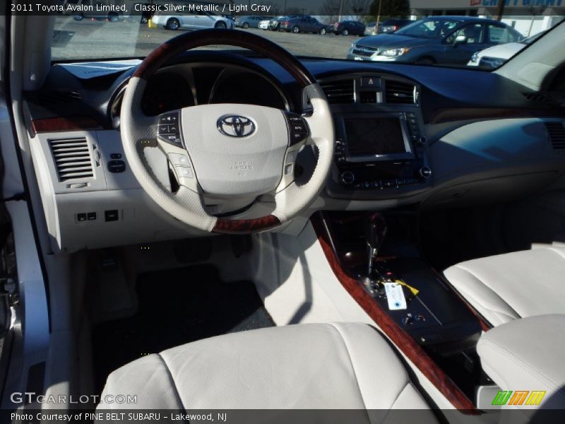 Classic Silver Metallic / Light Gray 2011 Toyota Avalon Limited