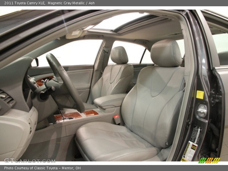 Magnetic Gray Metallic / Ash 2011 Toyota Camry XLE