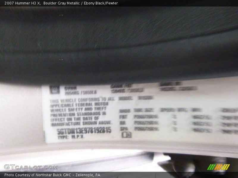 Boulder Gray Metallic / Ebony Black/Pewter 2007 Hummer H3 X