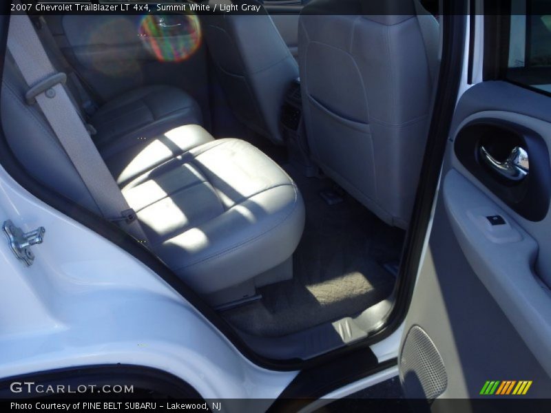 Summit White / Light Gray 2007 Chevrolet TrailBlazer LT 4x4