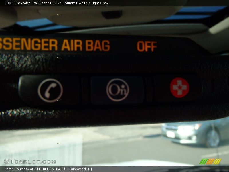 Summit White / Light Gray 2007 Chevrolet TrailBlazer LT 4x4