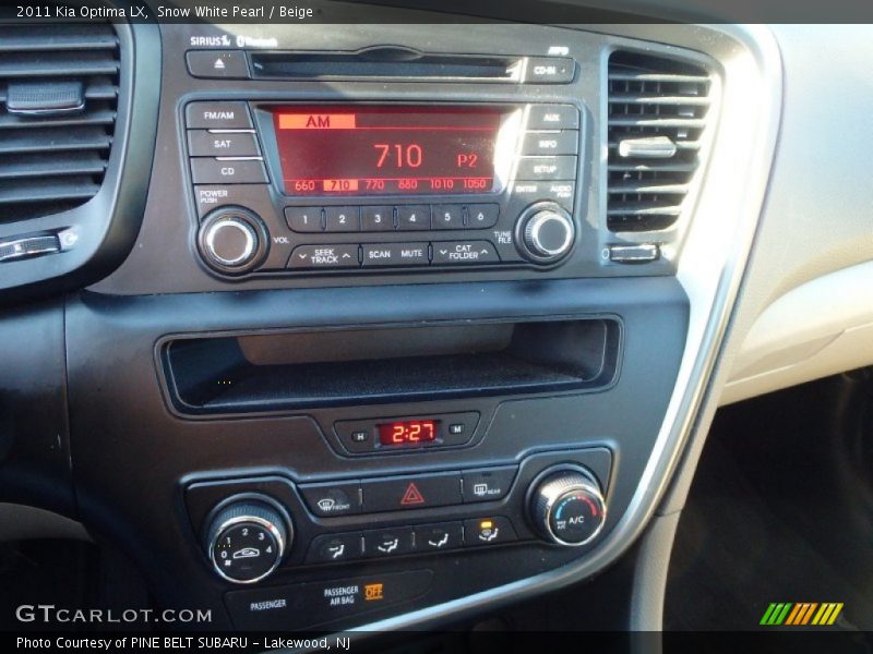 Snow White Pearl / Beige 2011 Kia Optima LX