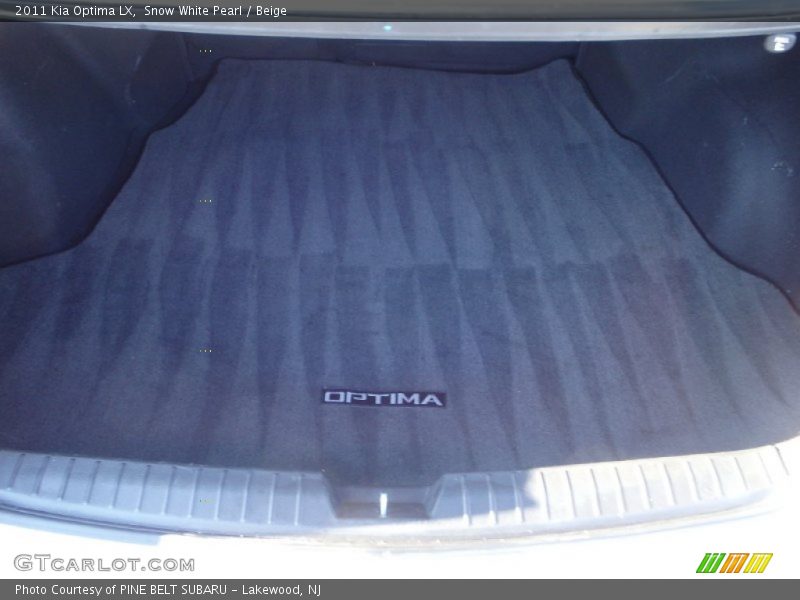 Snow White Pearl / Beige 2011 Kia Optima LX