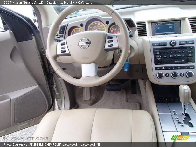 Dashboard of 2007 Murano S AWD