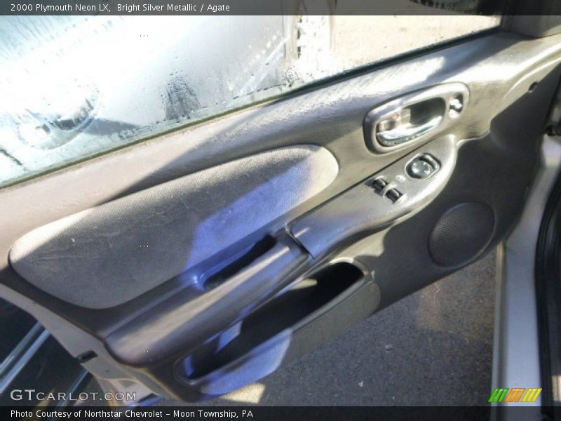 Bright Silver Metallic / Agate 2000 Plymouth Neon LX