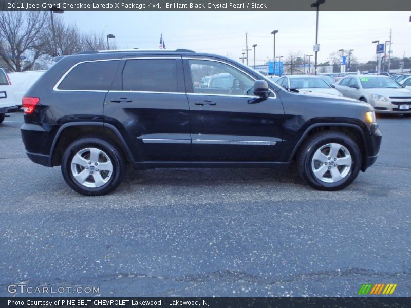 Brilliant Black Crystal Pearl / Black 2011 Jeep Grand Cherokee Laredo X Package 4x4