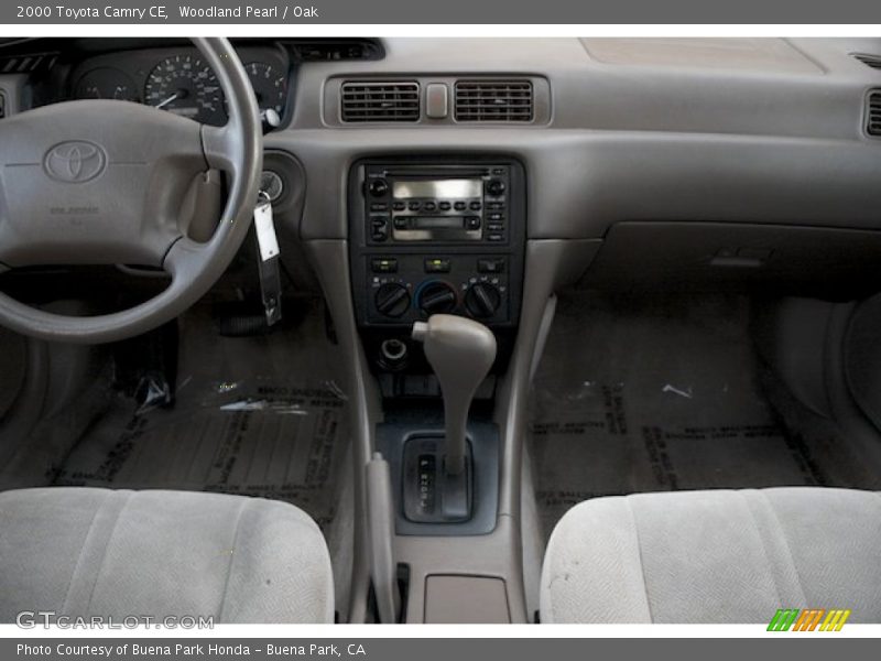 Woodland Pearl / Oak 2000 Toyota Camry CE