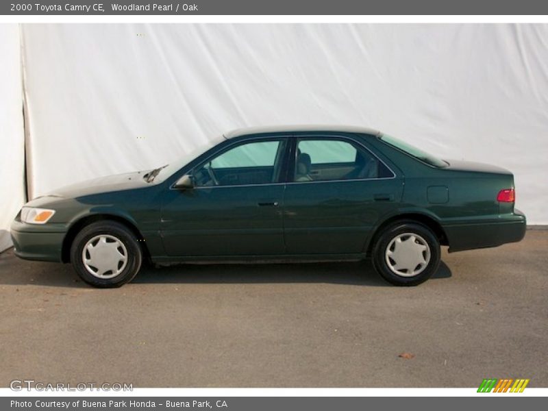 Woodland Pearl / Oak 2000 Toyota Camry CE