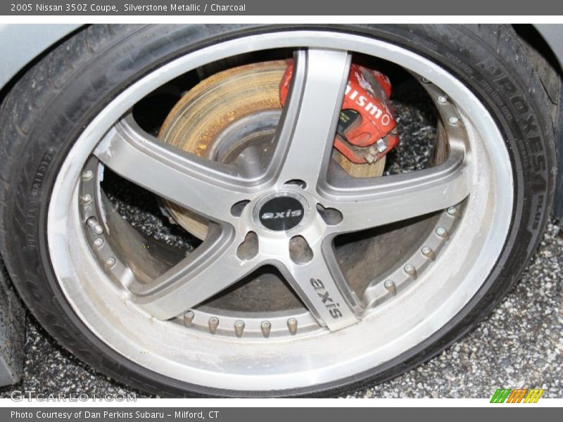 Silverstone Metallic / Charcoal 2005 Nissan 350Z Coupe