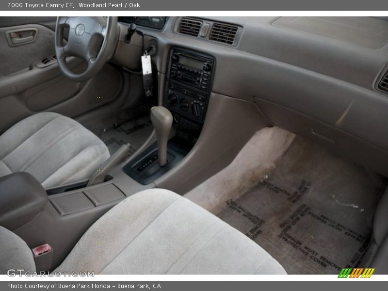 Woodland Pearl / Oak 2000 Toyota Camry CE