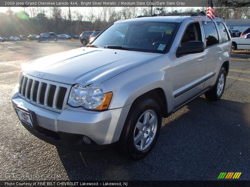 Bright Silver Metallic / Medium Slate Gray/Dark Slate Gray 2009 Jeep Grand Cherokee Laredo 4x4
