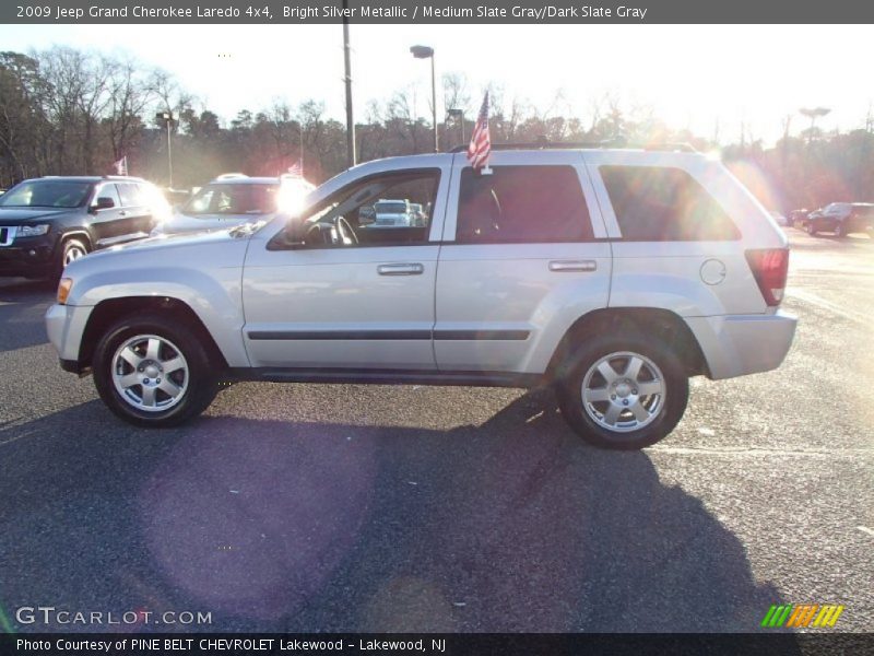 Bright Silver Metallic / Medium Slate Gray/Dark Slate Gray 2009 Jeep Grand Cherokee Laredo 4x4