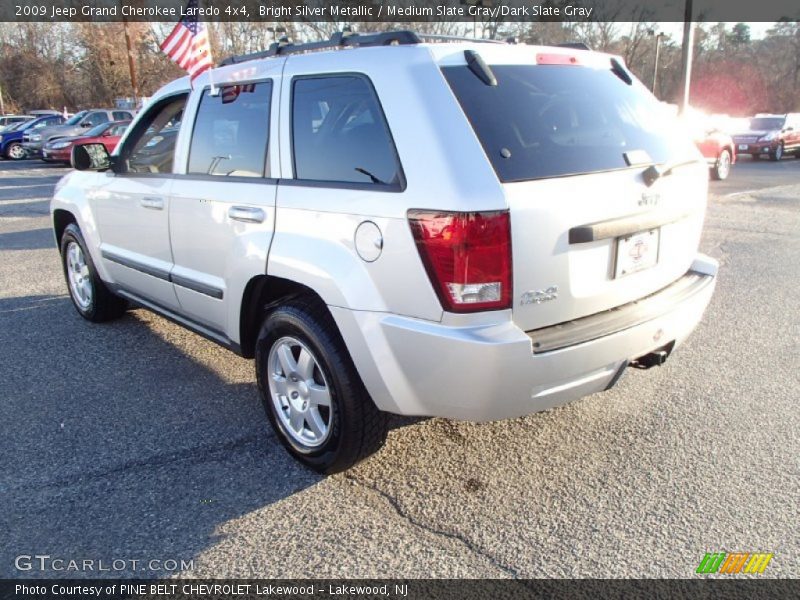 Bright Silver Metallic / Medium Slate Gray/Dark Slate Gray 2009 Jeep Grand Cherokee Laredo 4x4