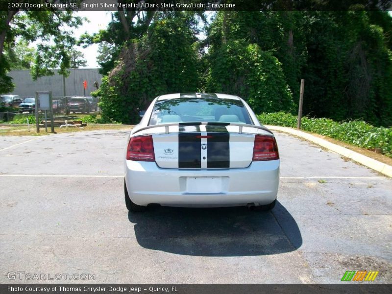 Bright Silver Metallic / Dark Slate Gray/Light Graystone 2007 Dodge Charger SE