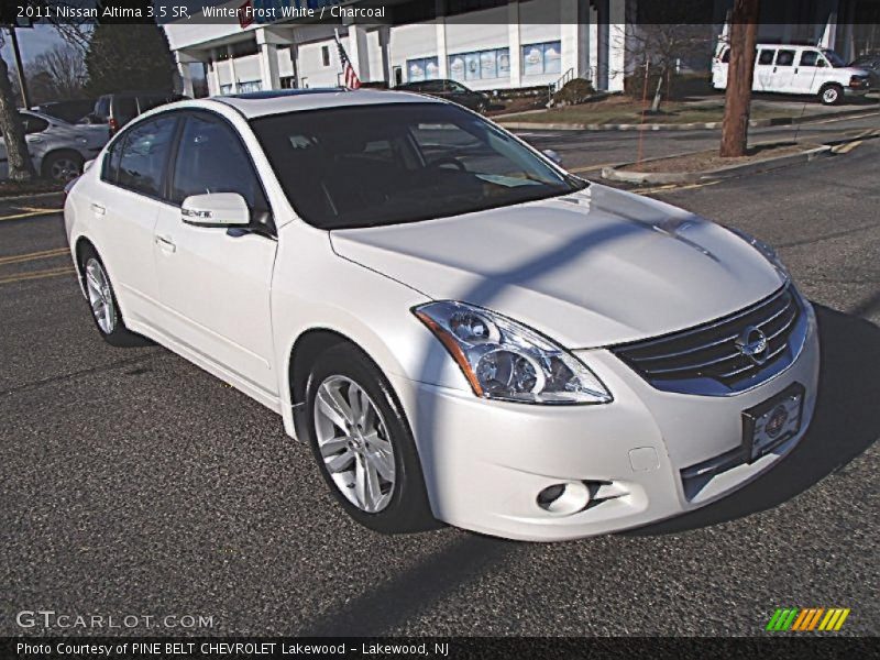 Winter Frost White / Charcoal 2011 Nissan Altima 3.5 SR