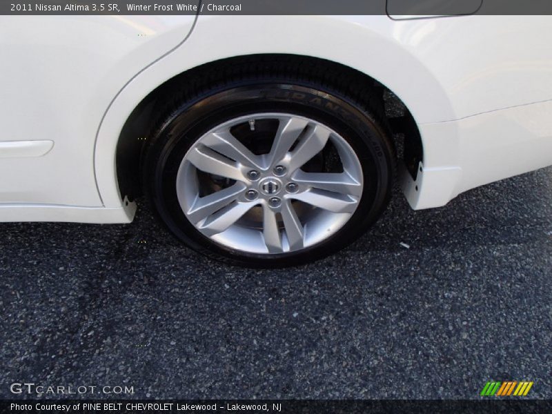 Winter Frost White / Charcoal 2011 Nissan Altima 3.5 SR