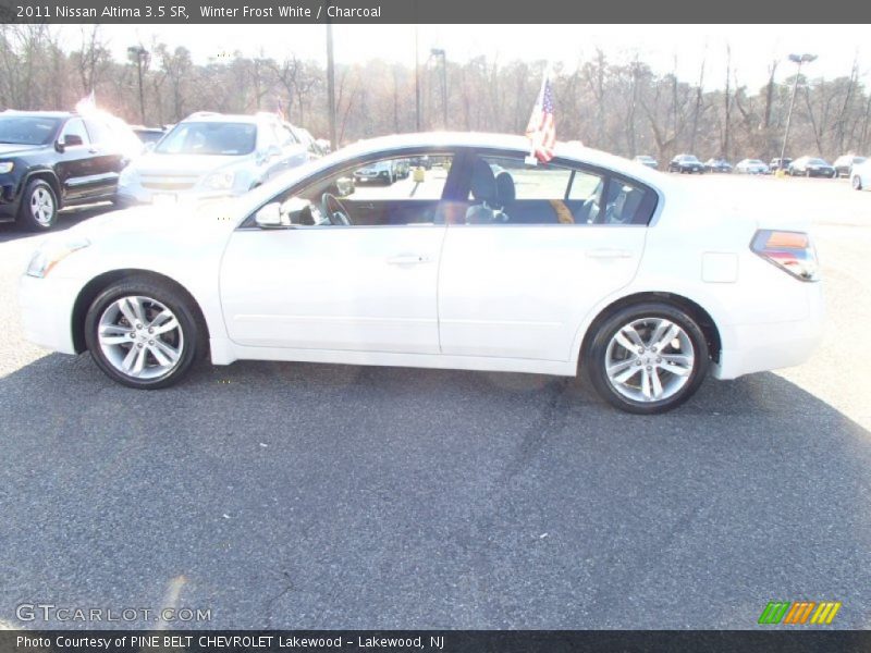 Winter Frost White / Charcoal 2011 Nissan Altima 3.5 SR