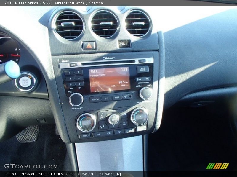 Winter Frost White / Charcoal 2011 Nissan Altima 3.5 SR