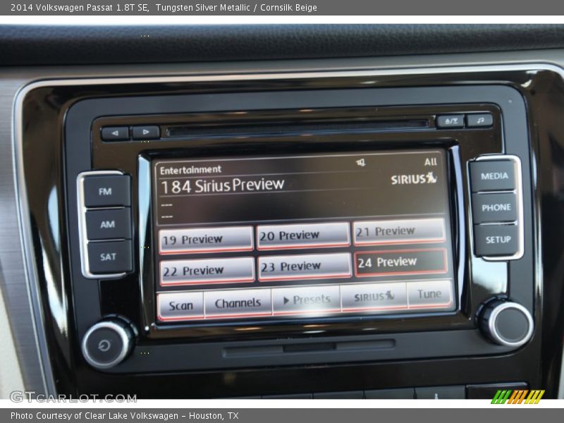 Tungsten Silver Metallic / Cornsilk Beige 2014 Volkswagen Passat 1.8T SE