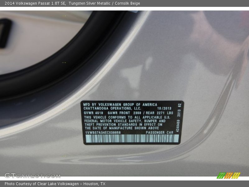 Tungsten Silver Metallic / Cornsilk Beige 2014 Volkswagen Passat 1.8T SE