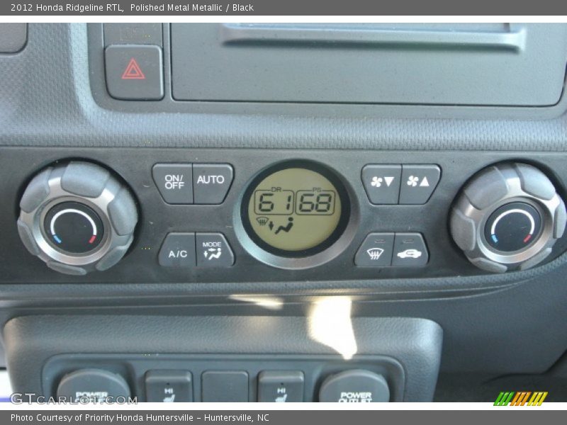 Polished Metal Metallic / Black 2012 Honda Ridgeline RTL