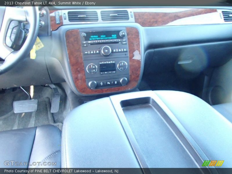 Summit White / Ebony 2013 Chevrolet Tahoe LT 4x4