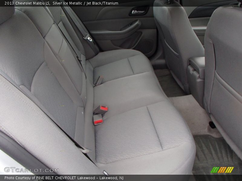 Silver Ice Metallic / Jet Black/Titanium 2013 Chevrolet Malibu LS