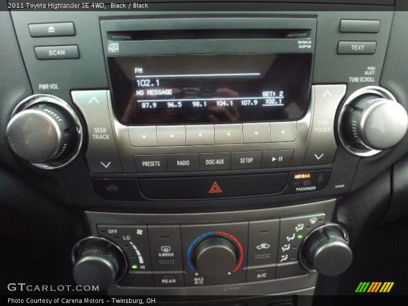 Black / Black 2011 Toyota Highlander SE 4WD