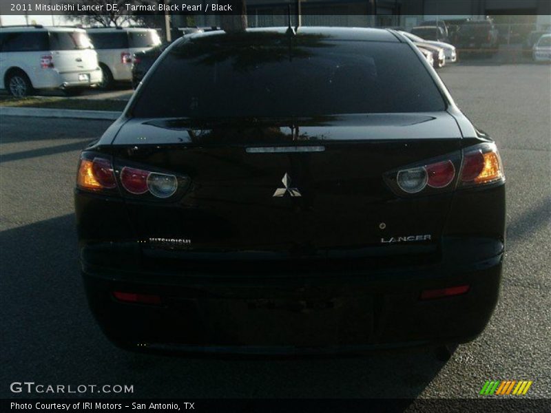 Tarmac Black Pearl / Black 2011 Mitsubishi Lancer DE