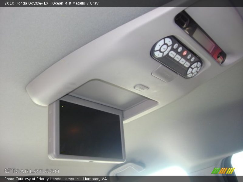 Ocean Mist Metallic / Gray 2010 Honda Odyssey EX
