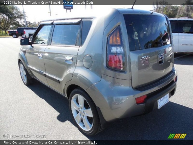 Titanium Gray / Sand/Black Houndstooth Cloth 2010 Kia Soul !