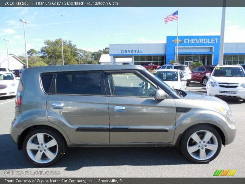 Titanium Gray / Sand/Black Houndstooth Cloth 2010 Kia Soul !