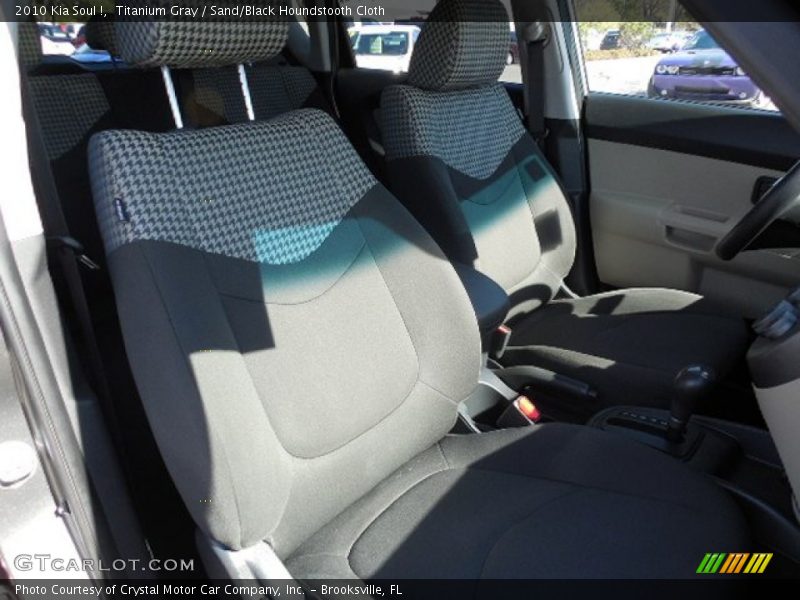 Titanium Gray / Sand/Black Houndstooth Cloth 2010 Kia Soul !