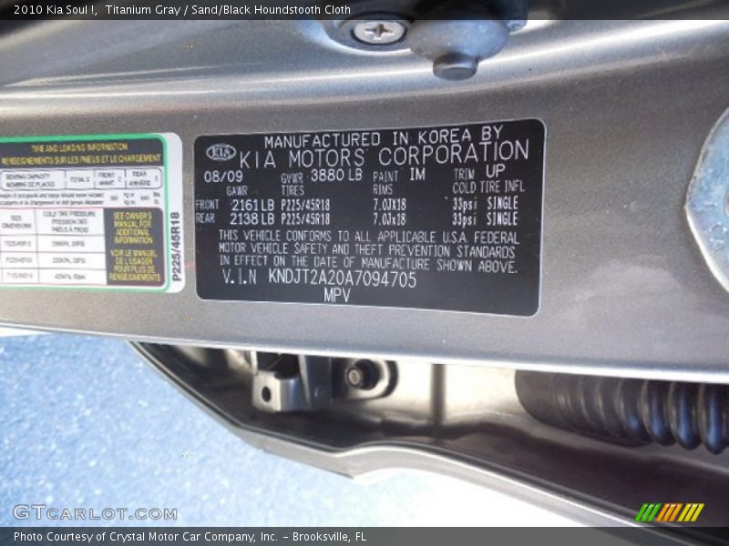 Titanium Gray / Sand/Black Houndstooth Cloth 2010 Kia Soul !
