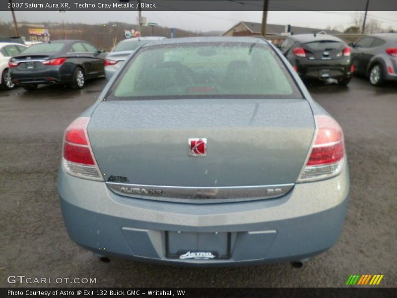 Techno Gray Metallic / Black 2007 Saturn Aura XR