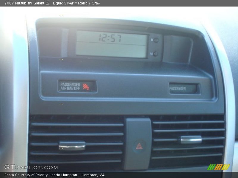 Liquid Silver Metallic / Gray 2007 Mitsubishi Galant ES