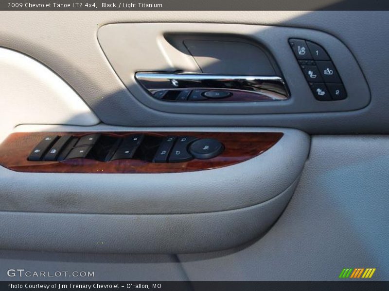 Black / Light Titanium 2009 Chevrolet Tahoe LTZ 4x4