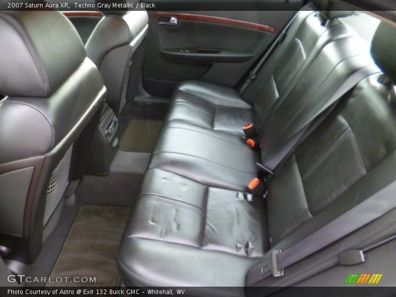 Techno Gray Metallic / Black 2007 Saturn Aura XR
